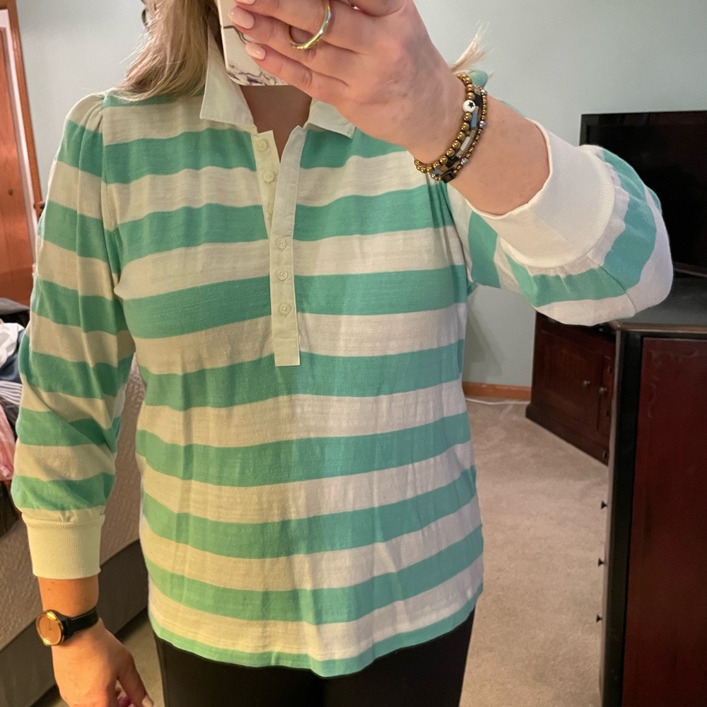 Excellent condition! Loft Rugby Top. Worn once. Size L. White and teal stripes